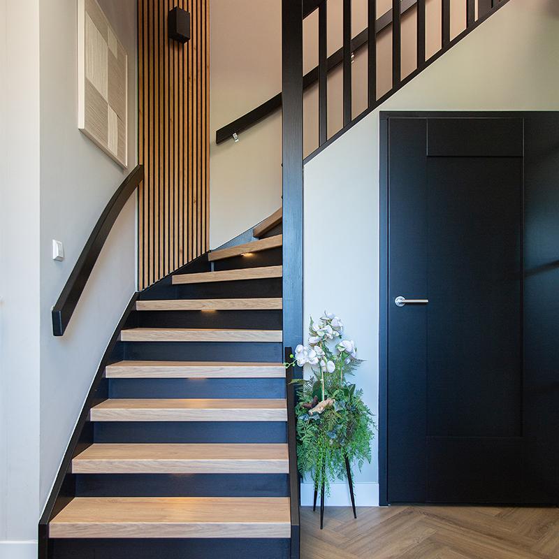 Natural Oak met Vulcano Black