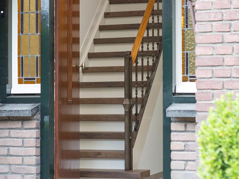 traprenovatie reuver limburg