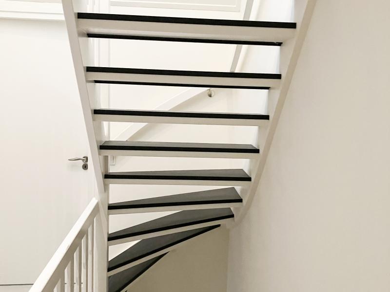 open trap enkelzijdig bekleden