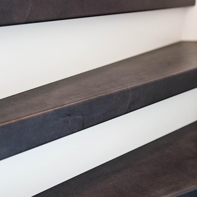 detail Buffalo Jacket trapkleur met wit gecombineerd