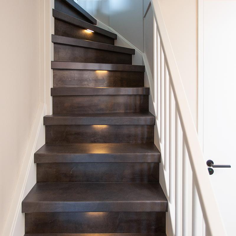 voorzijde trap trapkleur Buffalo Jacket