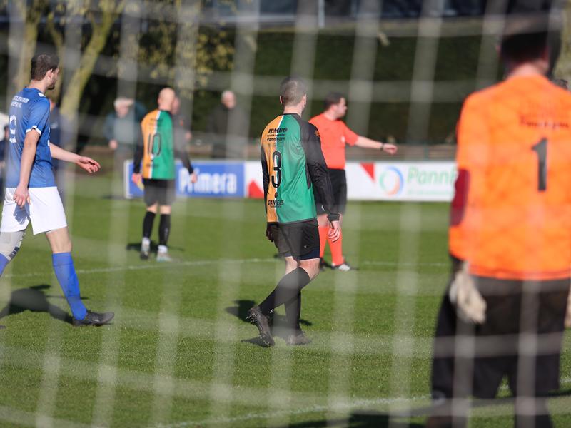 pec20 voetbal daniels traprenovatie